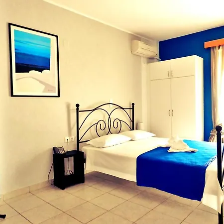 Ξενοδοχείο με διαμερίσματα Sagini Boutique 3*
