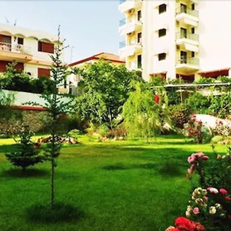 Sagini Hotel 3*