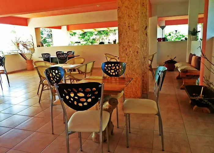 Sagini Boutique Lutrá Edipszú