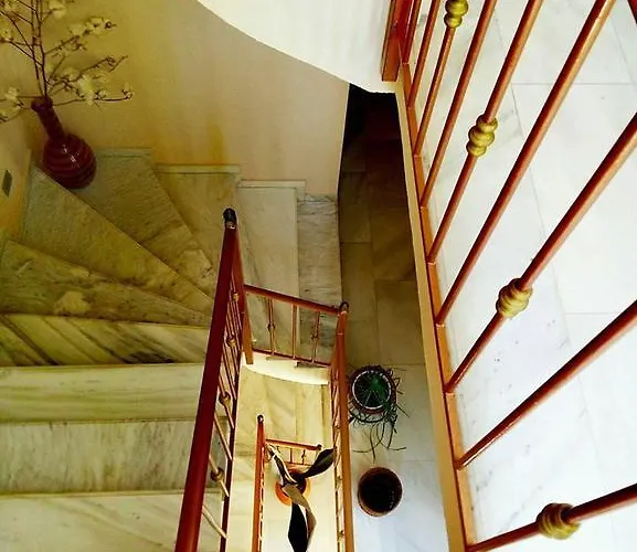 Sagini Boutique Lutrá Edipszú